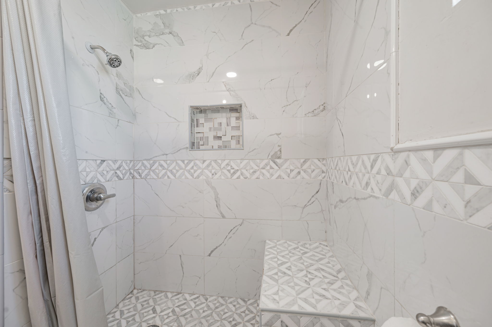 023_877 6th Ave  San Bruno