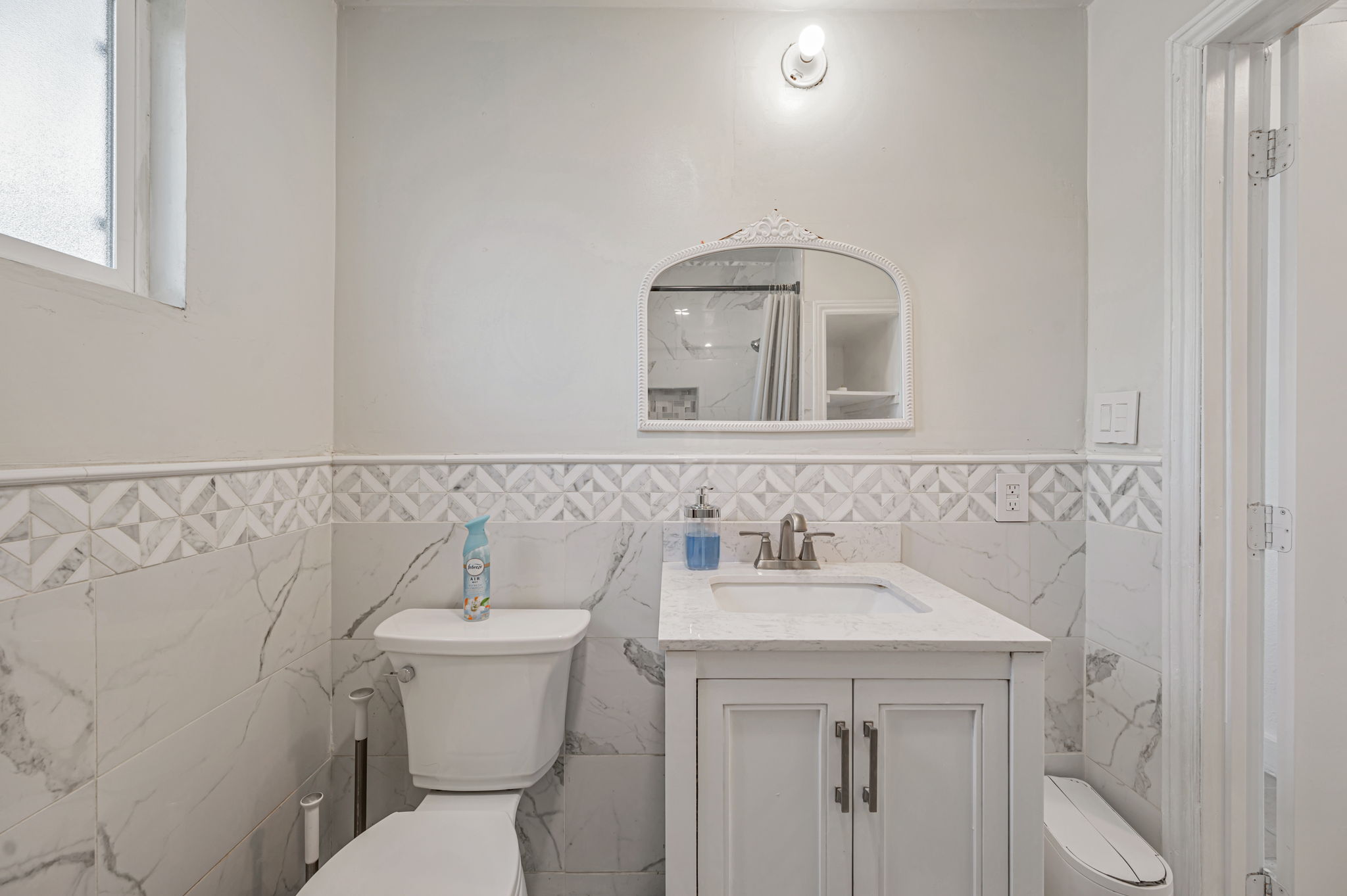 025_877 6th Ave  San Bruno