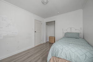 017_877 6th Ave  San Bruno