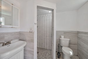 026_877 6th Ave  San Bruno