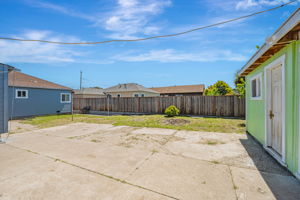 035_877 6th Ave  San Bruno