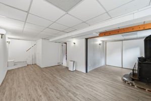  Photo 48