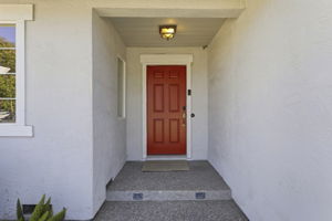 004_F8_877 Renton Ct