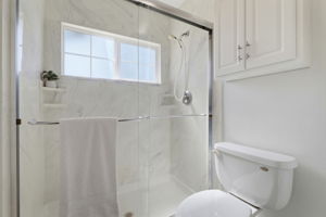 034_F8_877 Renton Ct