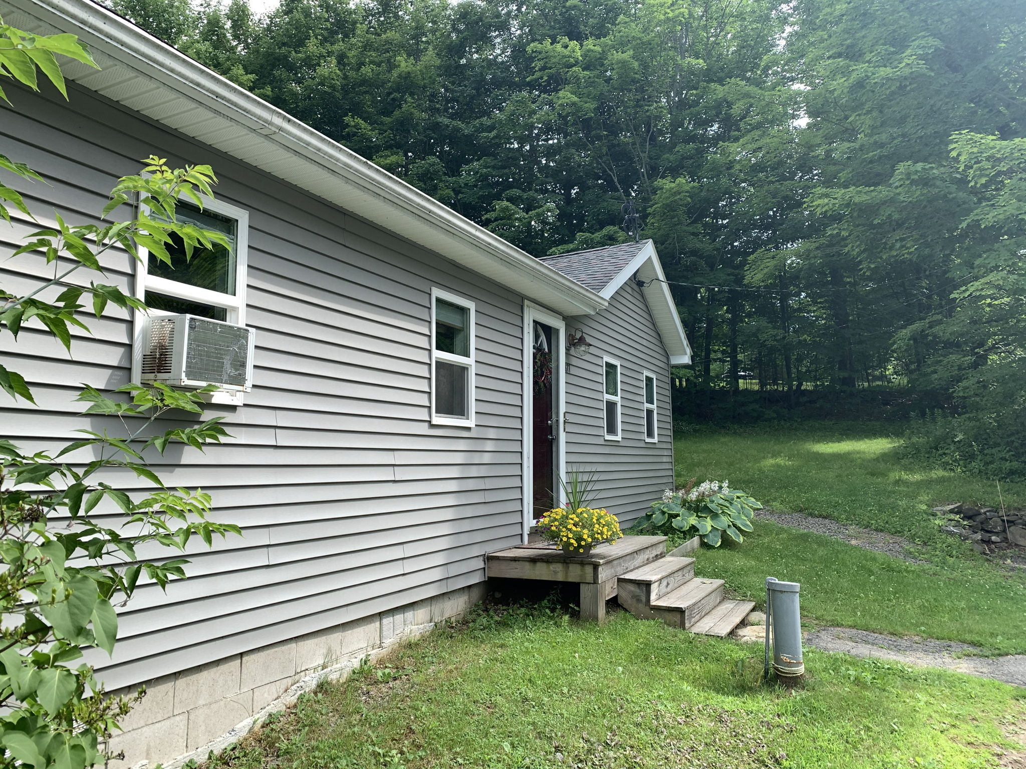 877 W River Rd, Augusta, ME 04330 3D Maine