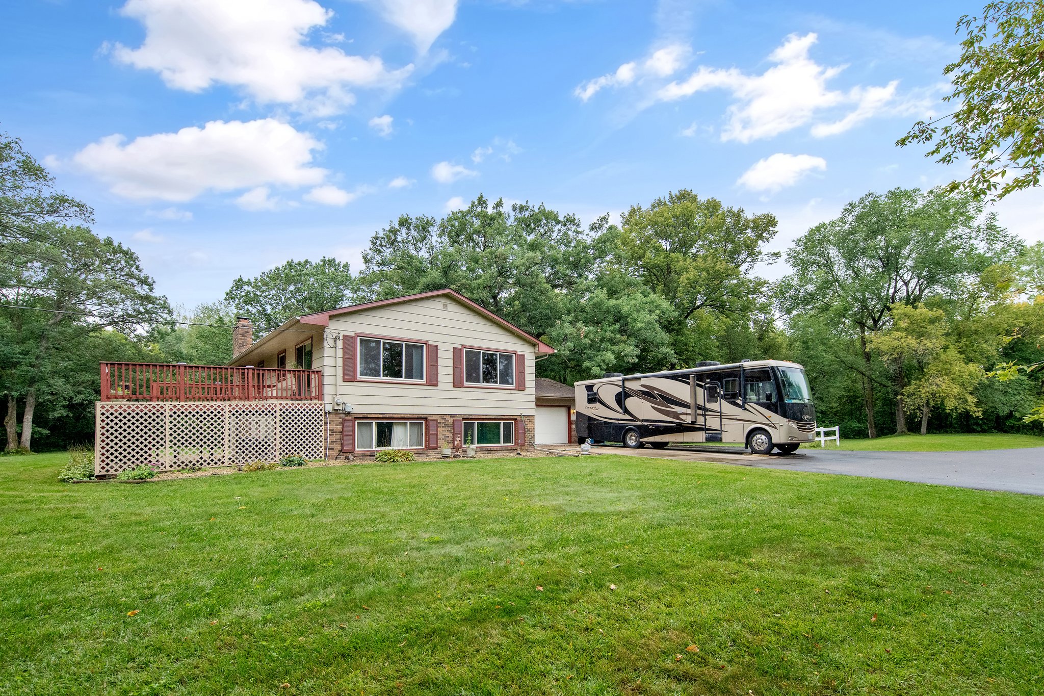 8779 Scandia Trail N, Forest Lake, MN 55025 Mint Real Estate Photography