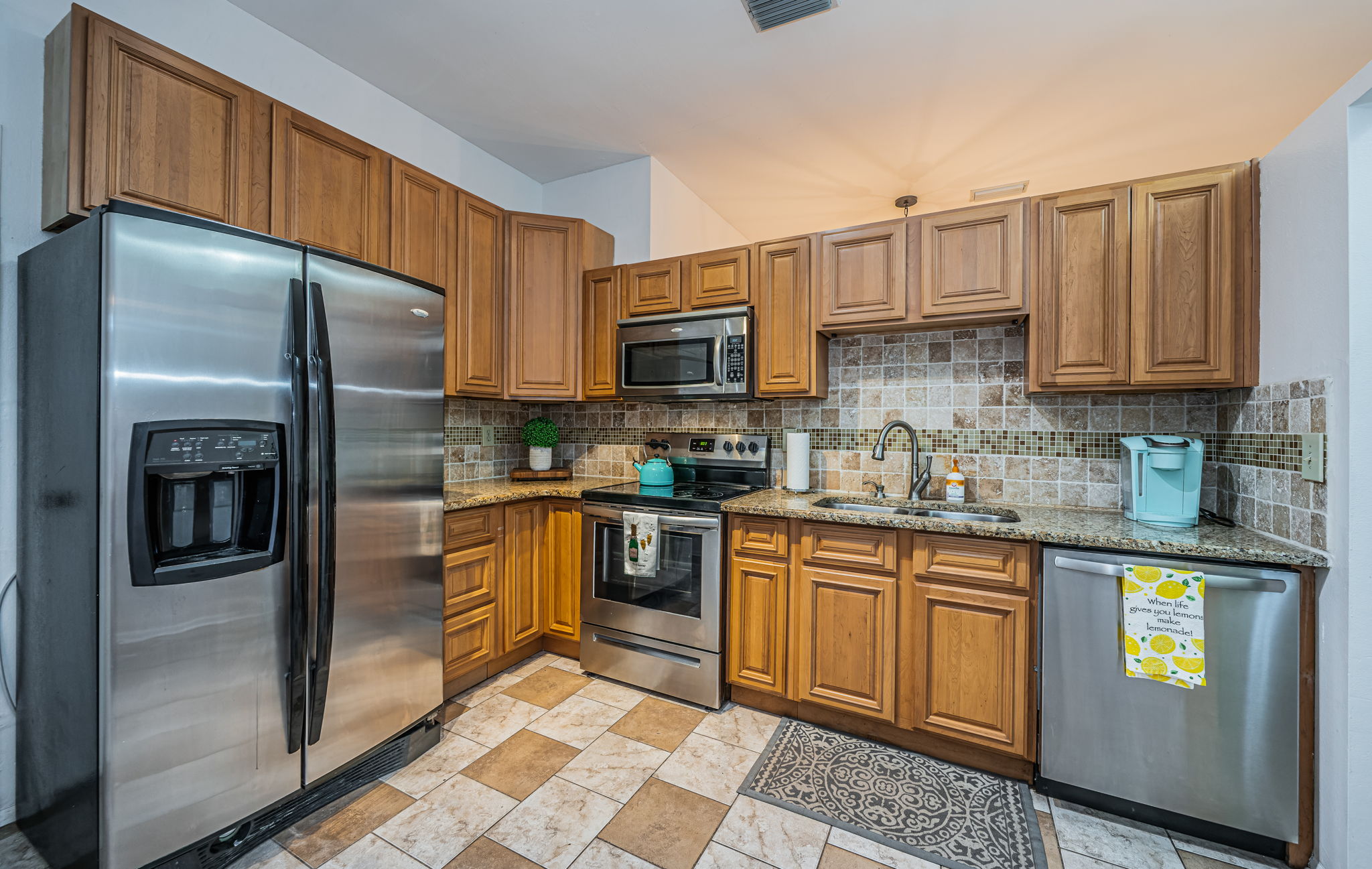 Kitchen1