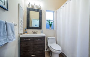 Bathroom2