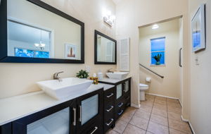 Primary Bathroom1b