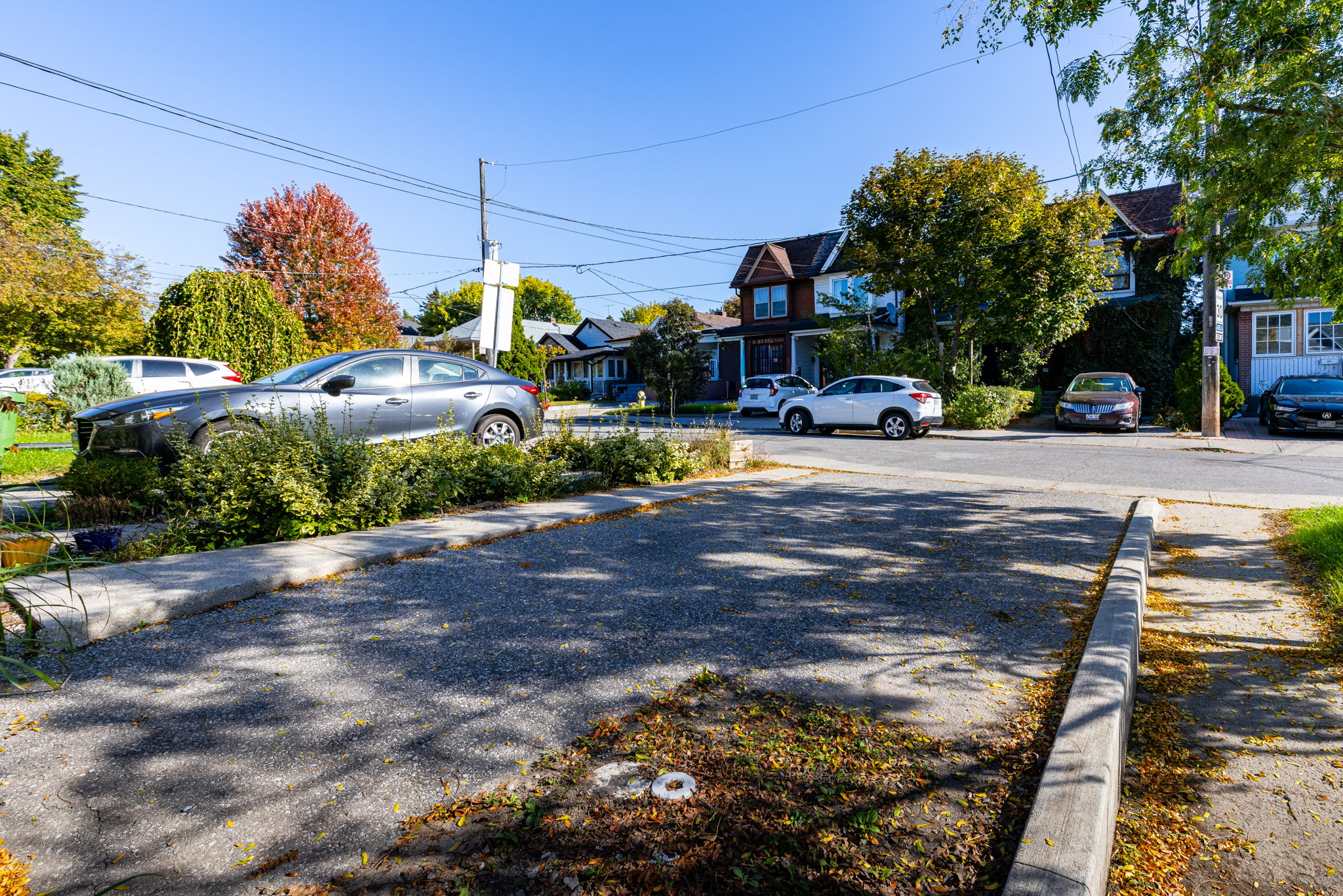 Toronto property showcase — delivered property photograph 3