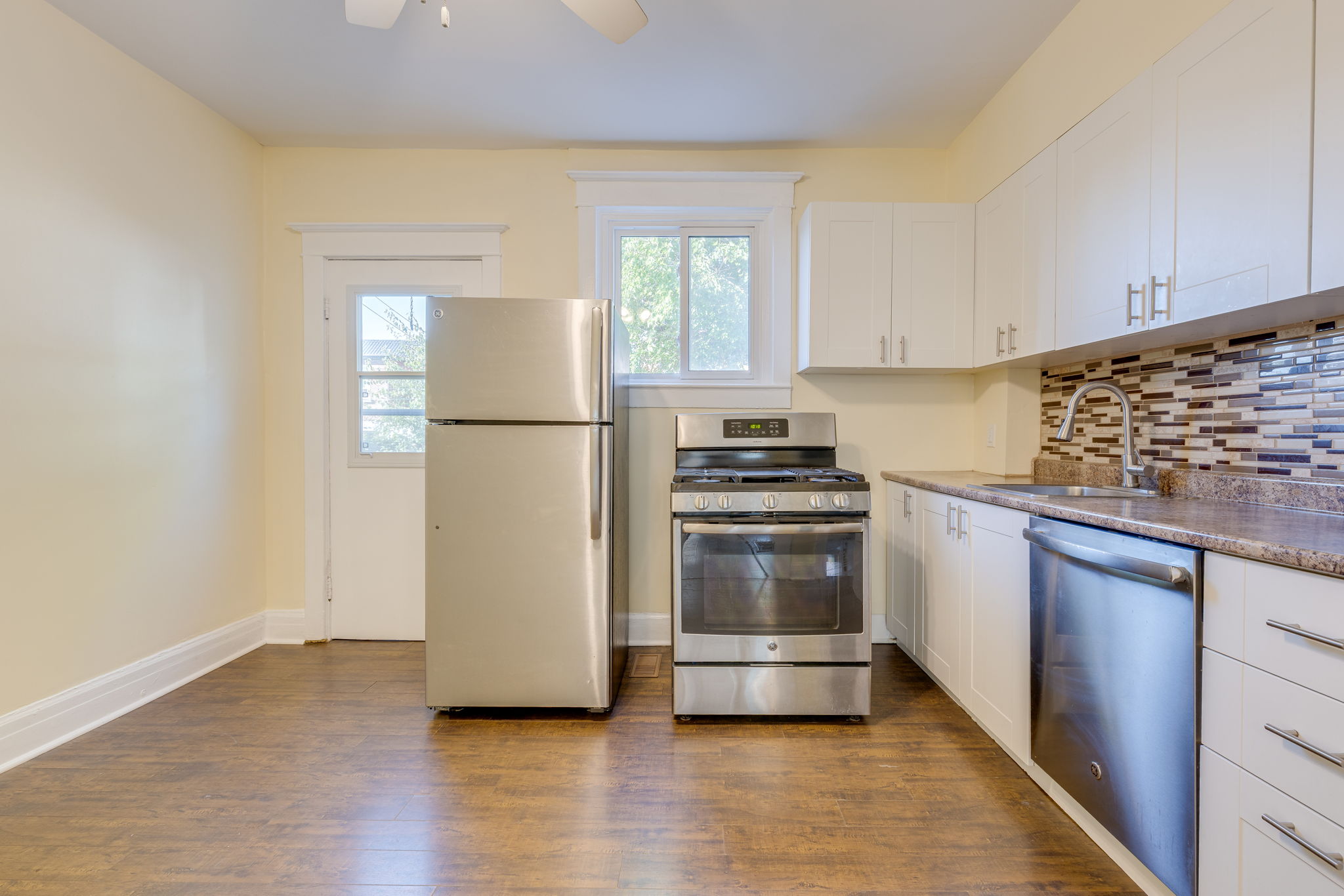 Toronto property showcase — delivered property photograph 10