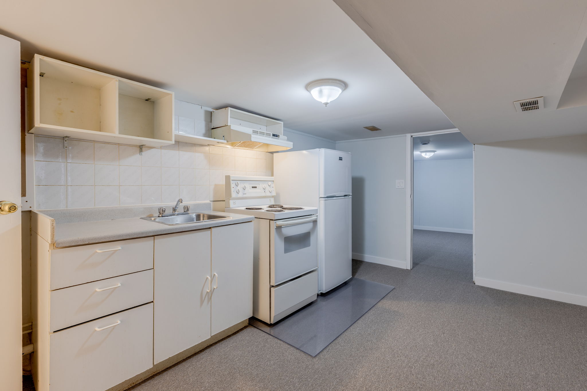 Toronto property showcase — delivered property photograph 25