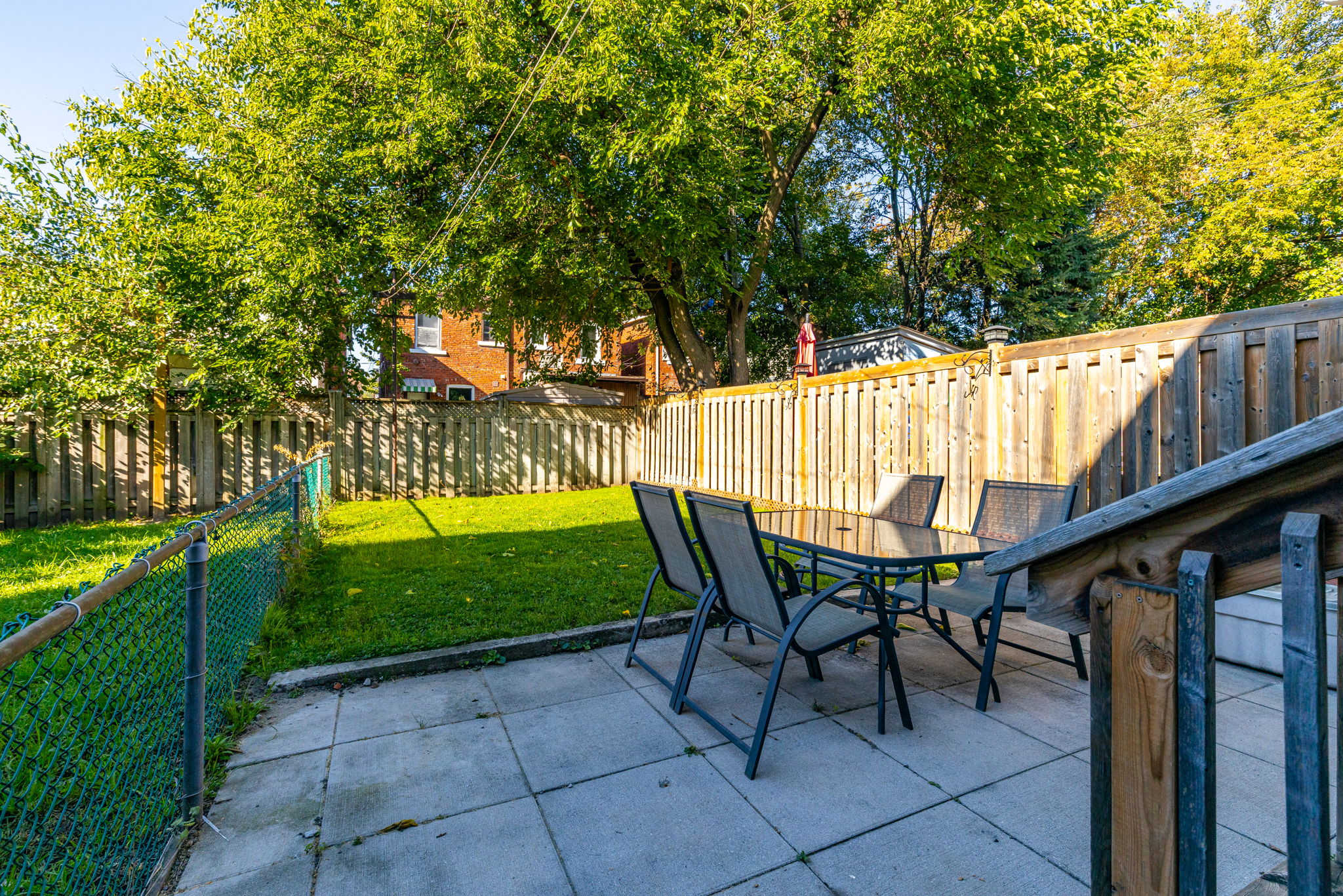 Toronto property showcase — delivered property photograph 35