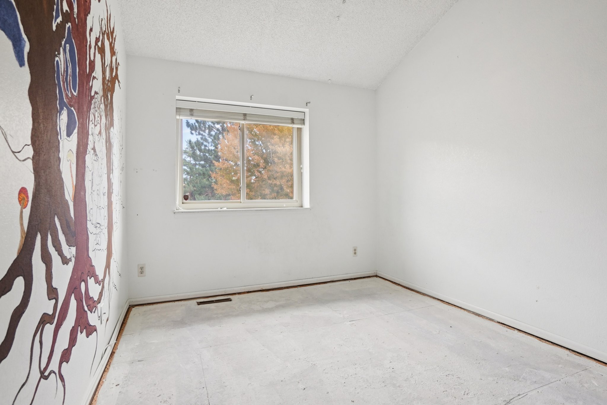 Allison Dr D-S1010-023.jpg