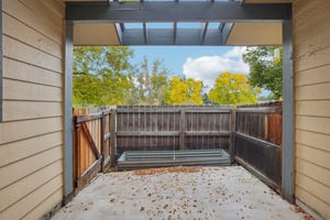 Allison Dr D-S1010-031.jpg