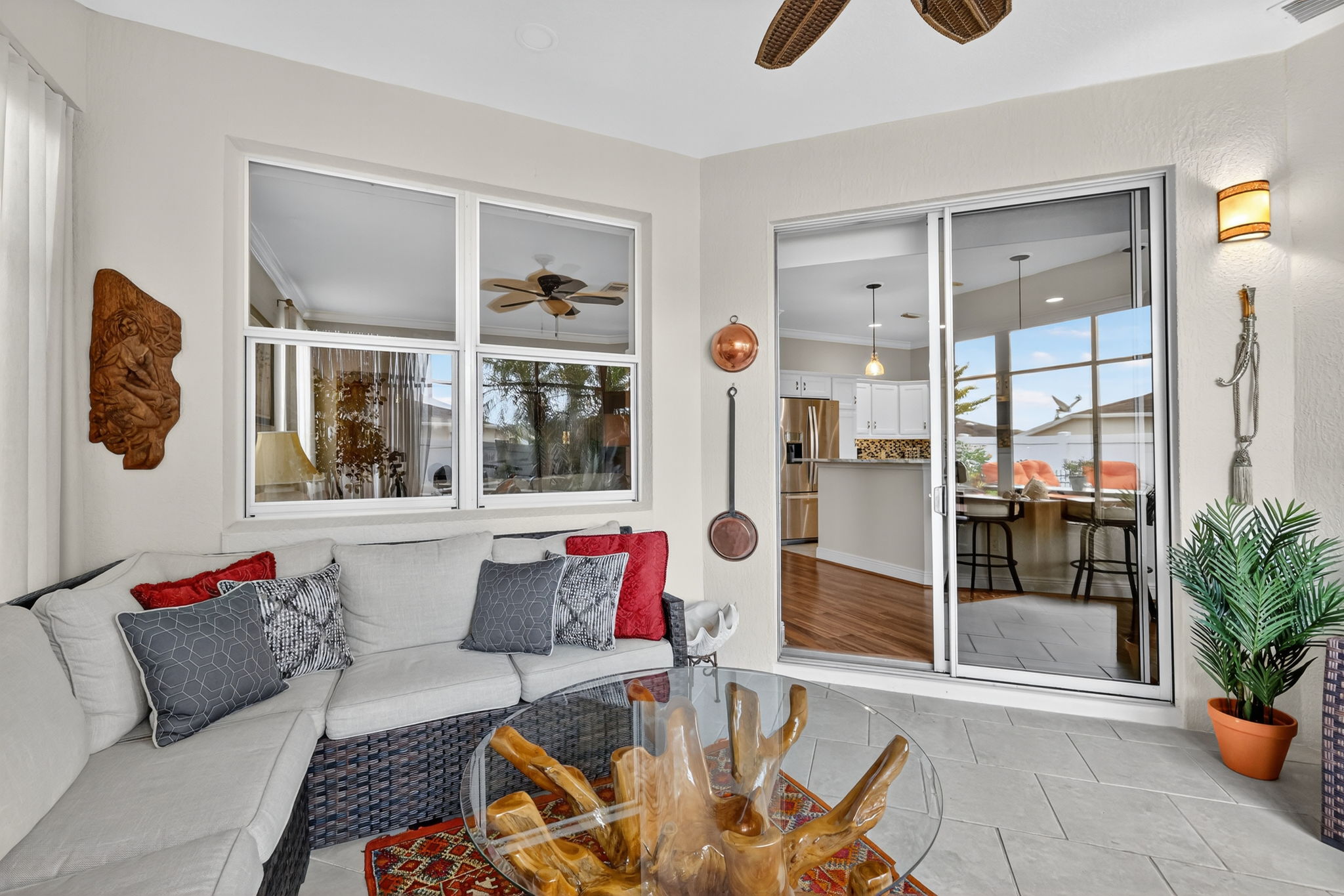 Enclosed Under-Air Lanai
