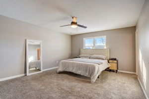Surrey Dr-019
