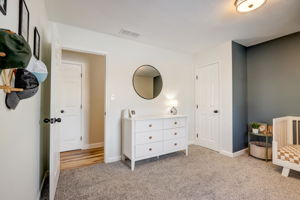 Surrey Dr-028