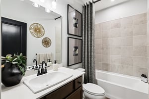 Marais Dr-S3112-029.jpg
