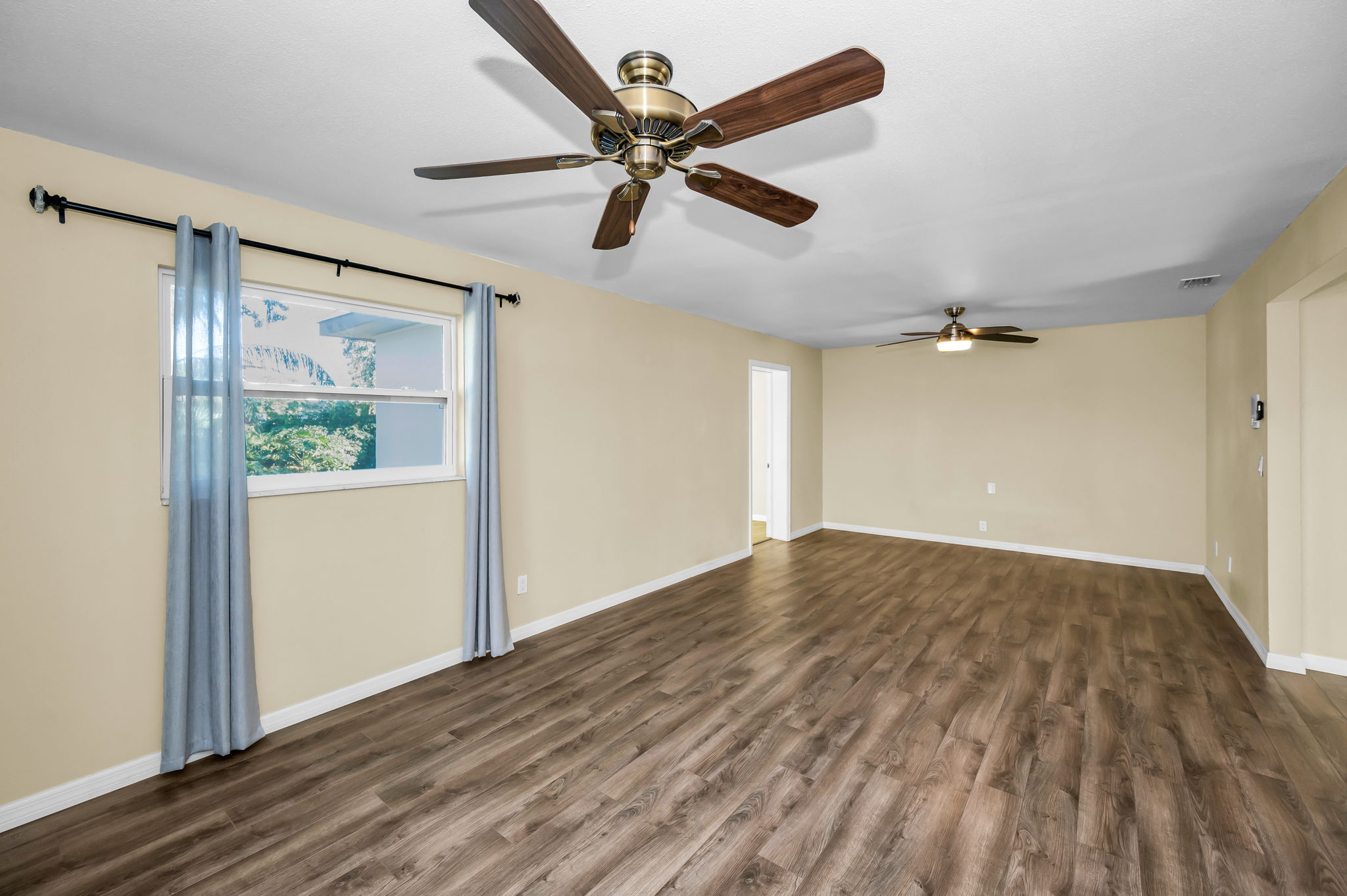 Family Room2
