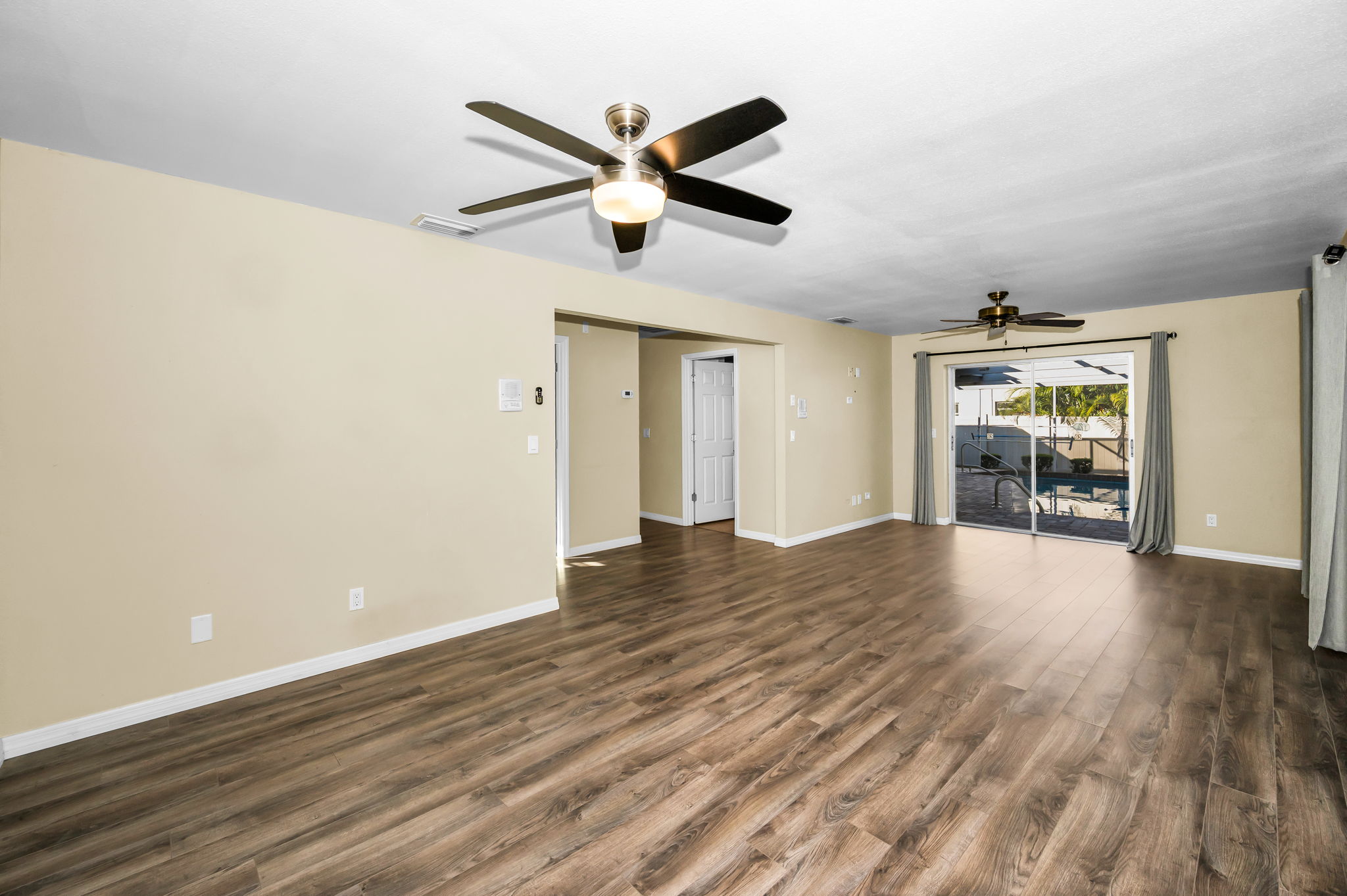 Family Room4