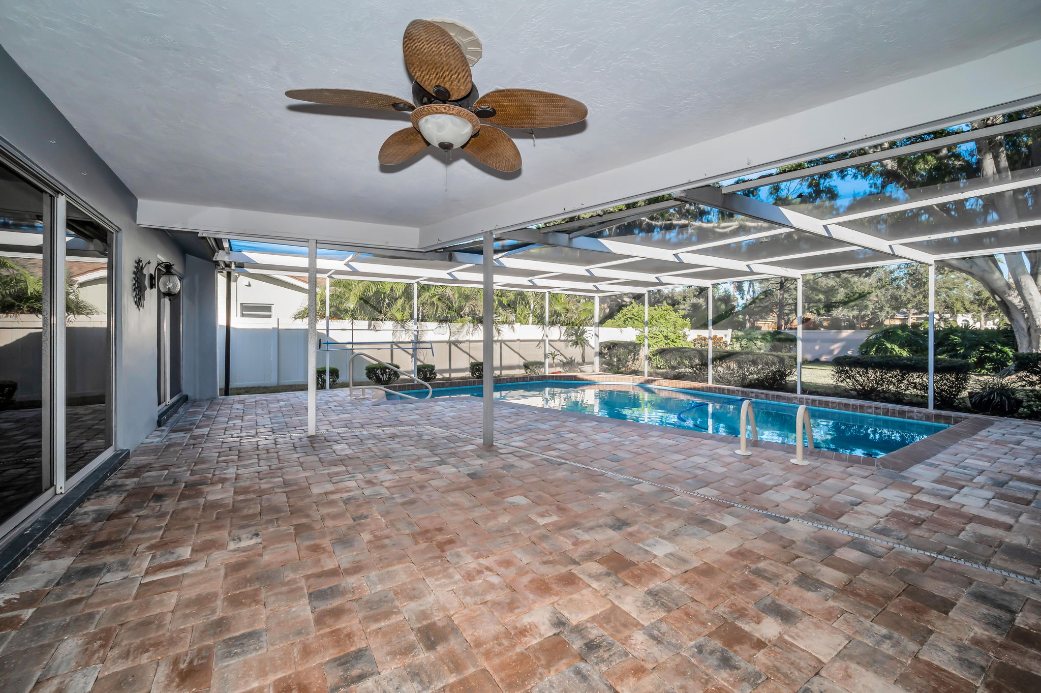 Lanai3