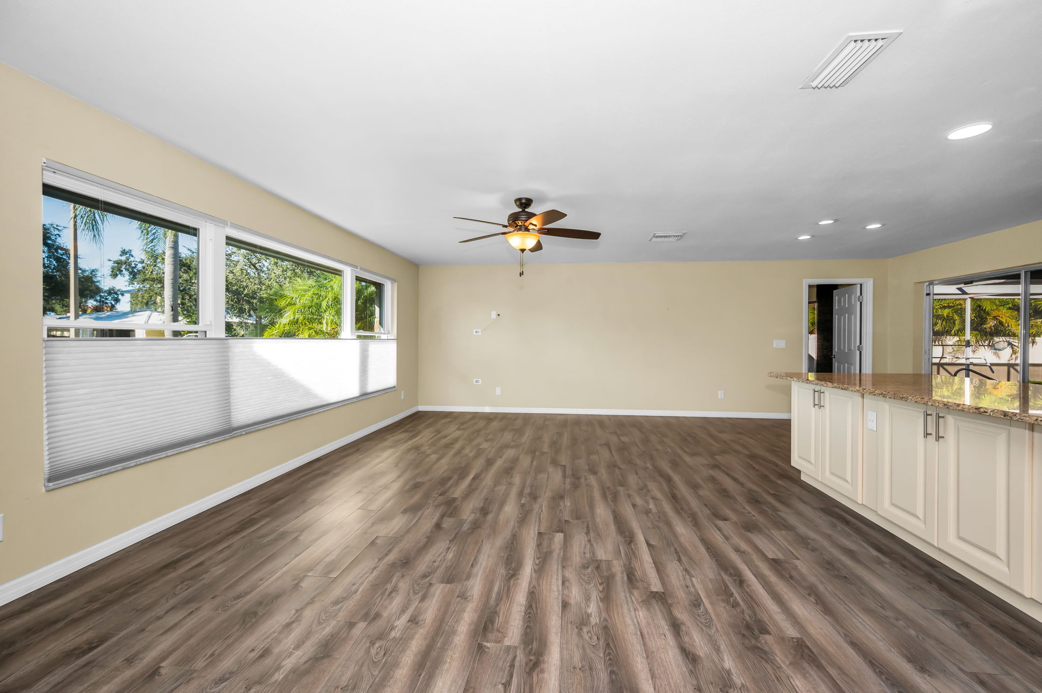 Living Room2
