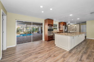 Kitchen10