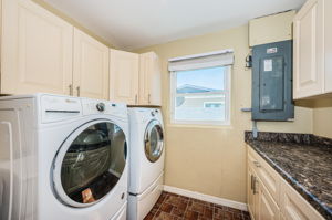 Laundry Room 2