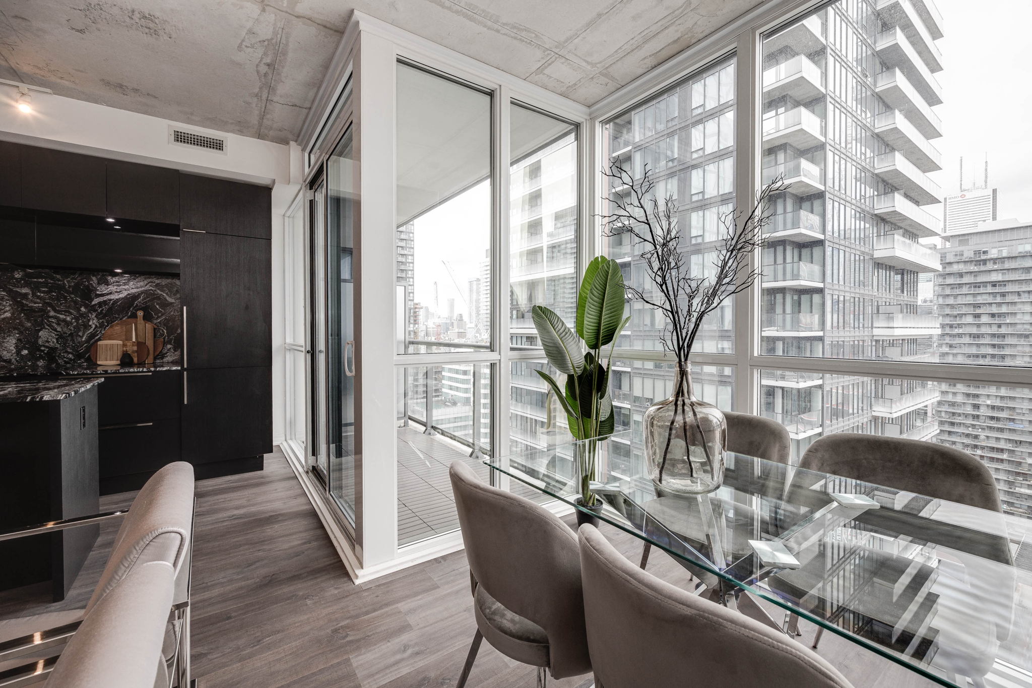 Toronto property showcase — delivered property photograph 19