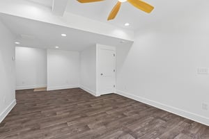 Carolyn Path-S1107-020.jpg