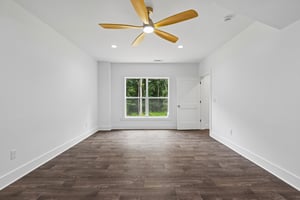Carolyn Path-S1107-025.jpg