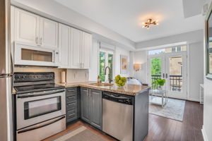 10-kitchen2