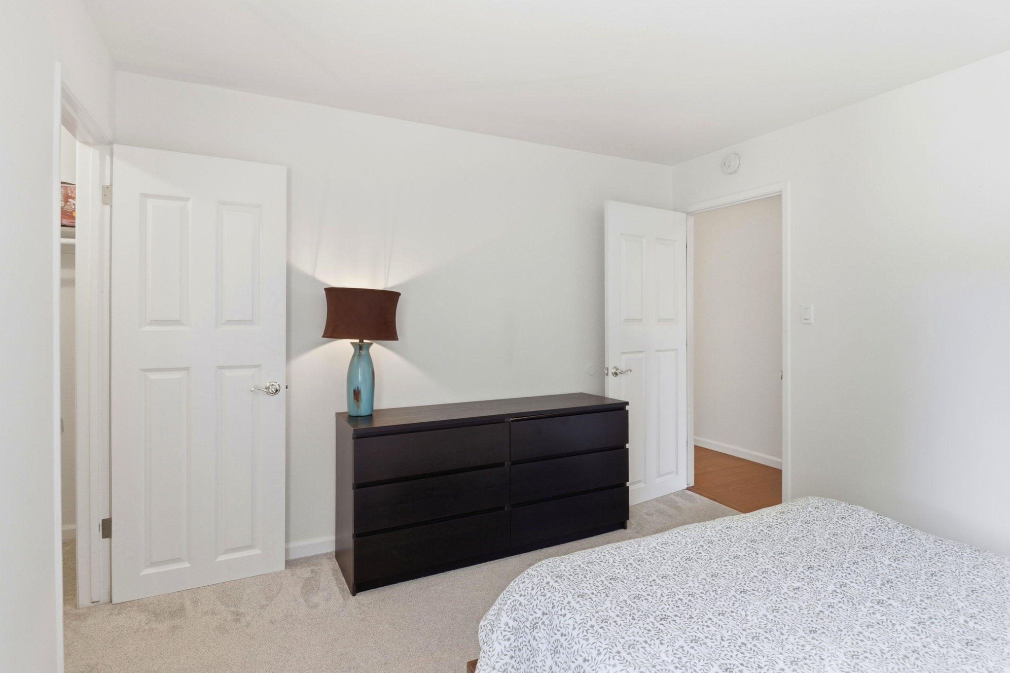 015_F8_88 Claremont Ave 8
