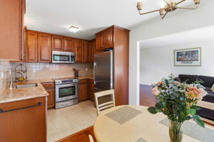 010_F8_88 Claremont Ave 8