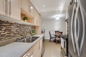 88 Greenwich Cir, Brampton, ON L6S 2E9, CA Photo 17