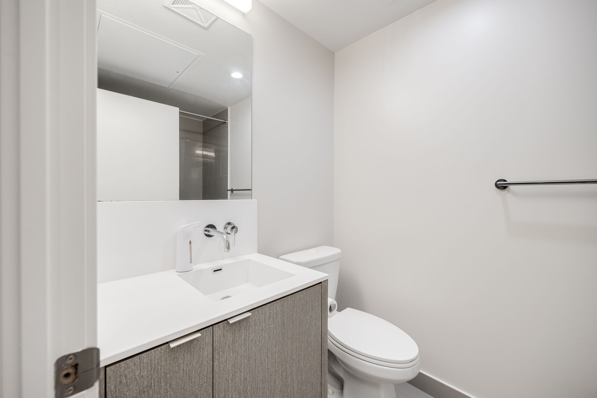Toronto property showcase — delivered property photograph 13