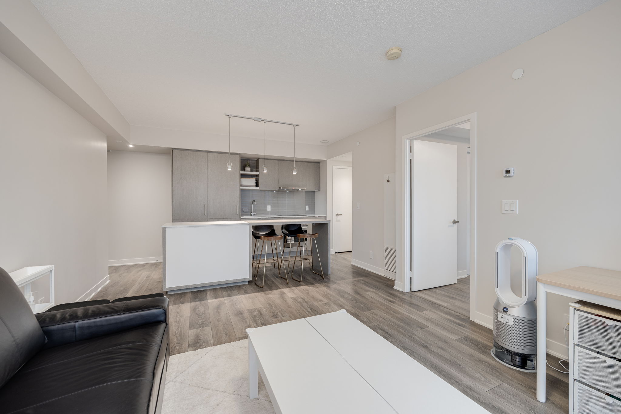 Toronto property showcase — delivered property photograph 7