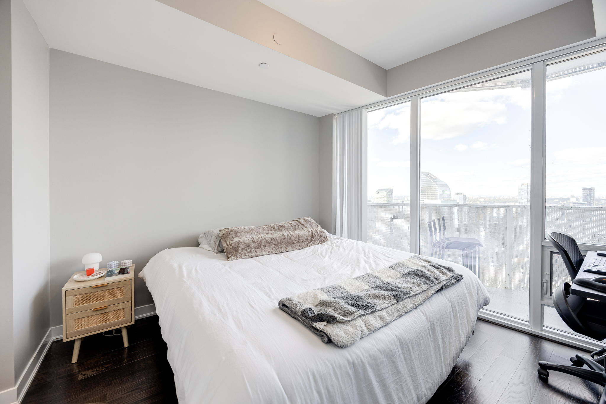 Toronto property showcase — delivered property photograph 13