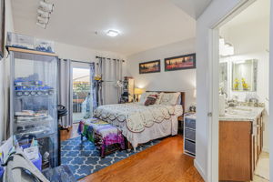 013_ 88 N Jackson Ave 105