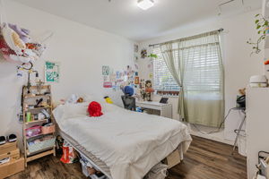 016_ 88 N Jackson Ave 105