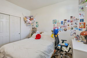018_ 88 N Jackson Ave 105