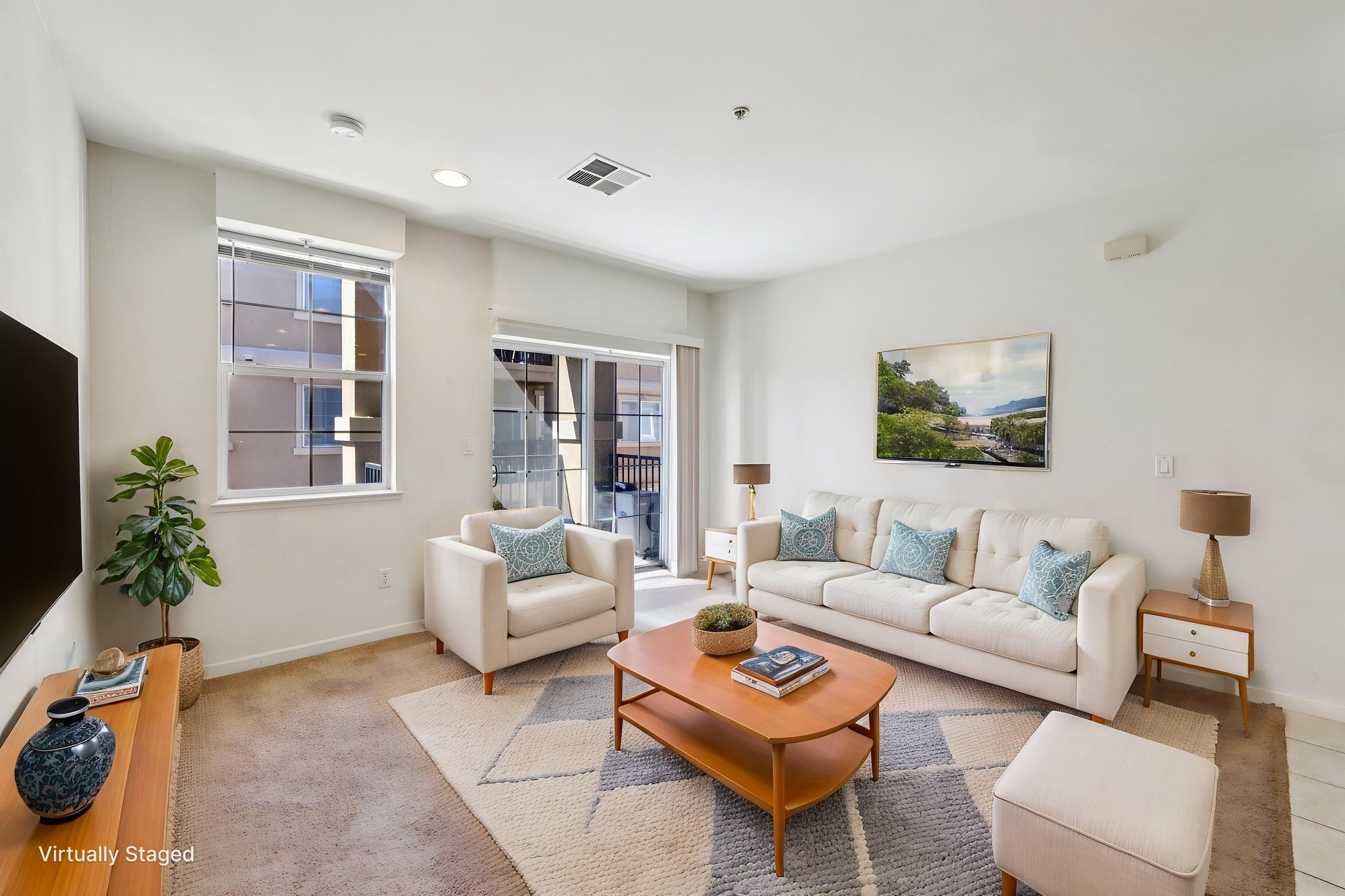 N Jackson Ave 415-S1203-007 virtually staged.jpeg