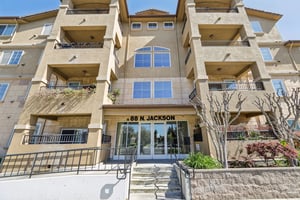 N Jackson Ave 415-S1203-001.jpg