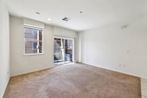 N Jackson Ave 415-S1203-007.jpg