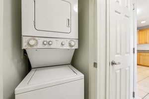 N Jackson Ave 415-S1203-020.jpg