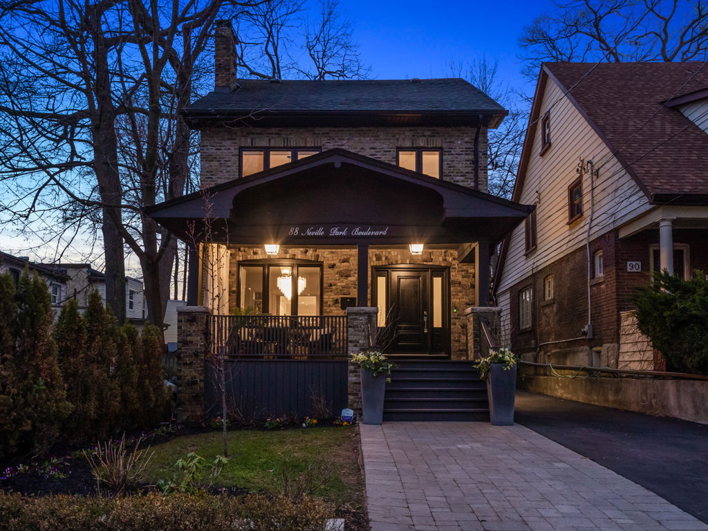 88 Neville Park Blvd