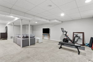  Photo 47