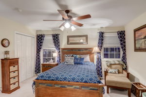Rotunda Cir-025