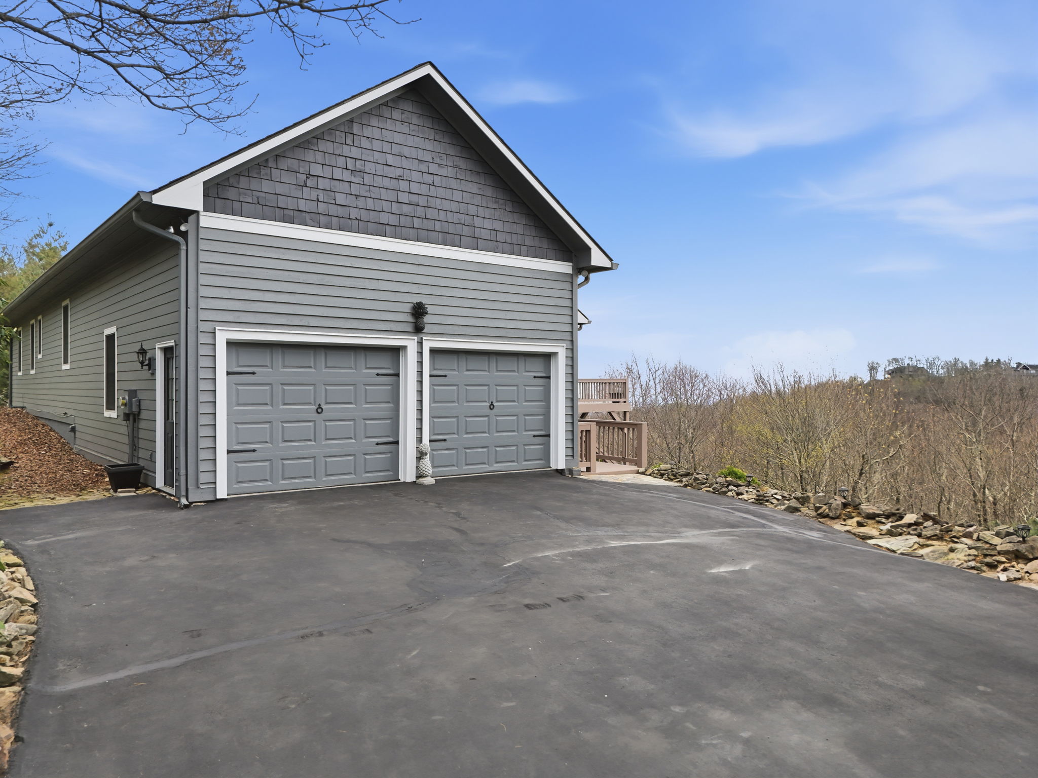 DJI_20260415020728_0455_D